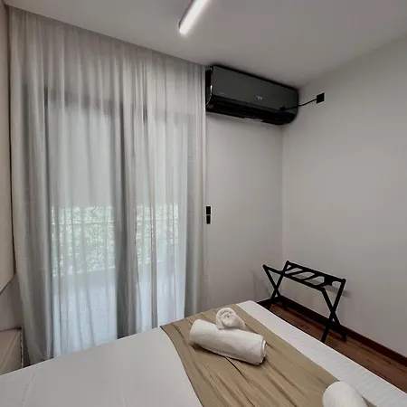 Apartment Romanrest *